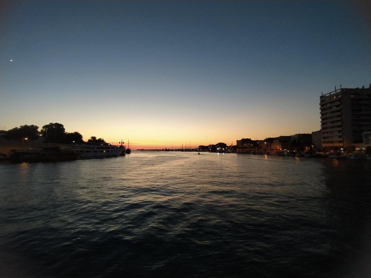 Apartment Antique Zadar - City Center Luaran gambar
