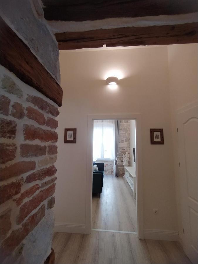 Apartment Antique Zadar - City Center Luaran gambar
