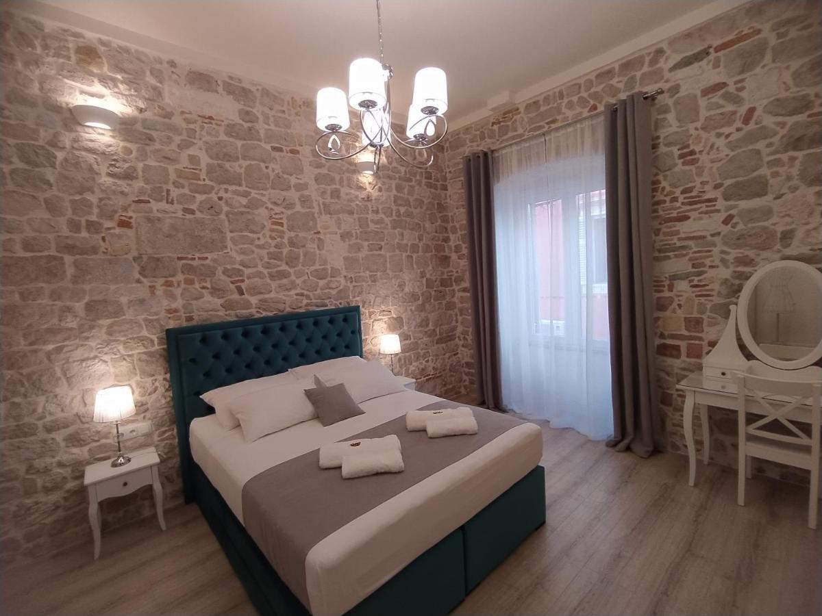 Apartment Antique Zadar - City Center Luaran gambar