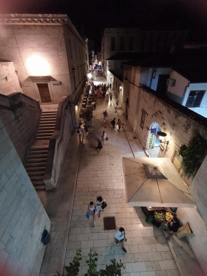 Apartment Antique Zadar - City Center Luaran gambar
