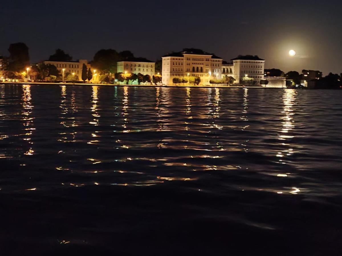 Apartment Antique Zadar - City Center Luaran gambar